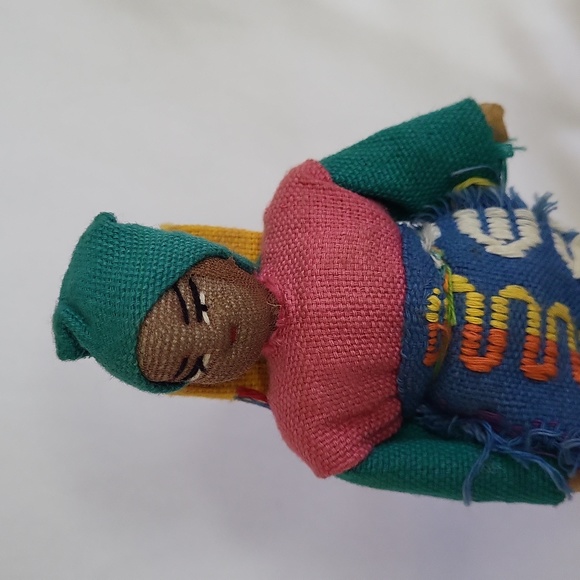 Guatemala Vintage Cloth Doll Handmade - Picture 8 of 12